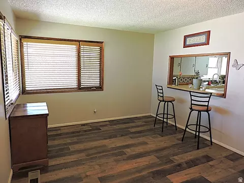 Dining - 33 W 100 S, Delta, UT 84624 photo 3 of 3