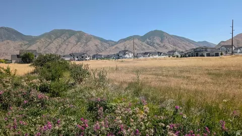 209 N 800 W, Mapleton, UT 84664 photo 2