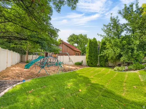 Exterior - 1279 W 1500 N, Mapleton, UT 84664 photo 14 of 15