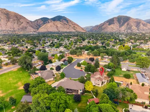 View/Area - 1279 W 1500 N, Mapleton, UT 84664 photo 5 of 8