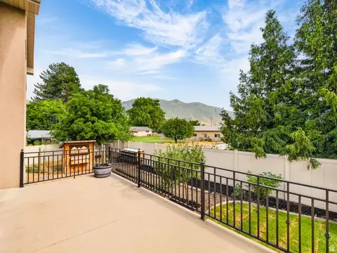 Exterior - 1279 W 1500 N, Mapleton, UT 84664 photo 10 of 15