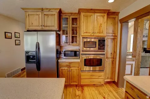Kitchen - 1279 W 1500 N, Mapleton, UT 84664 photo 1 of 3