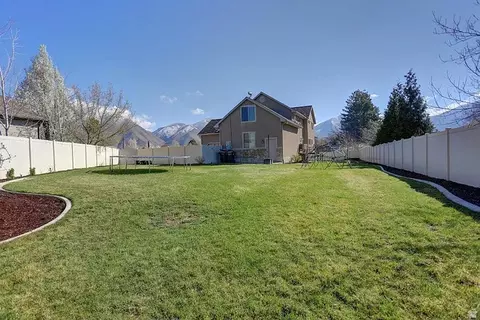 Exterior - 1279 W 1500 N, Mapleton, UT 84664 photo 5 of 8