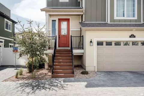 44 E Polaris Dr, Saratoga Springs, UT 84045