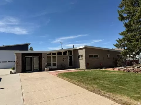 105 3rd Ave, Dutch John, UT 84023