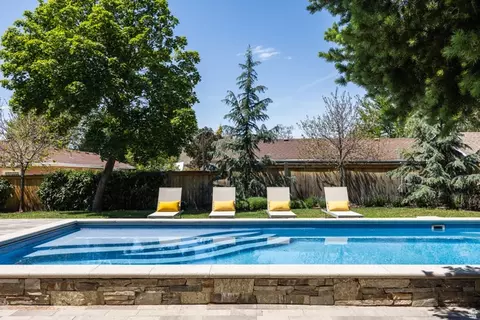 2807 E Morningside Dr S, Salt Lake City, UT 84124