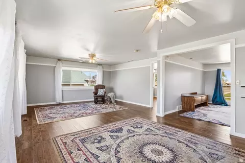Living - 418 E 300 N, Delta, UT 84624 photo 4 of 6