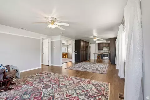 Living - 418 E 300 N, Delta, UT 84624 photo 1 of 6