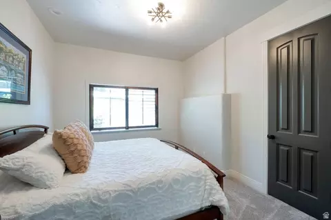 Bedroom - 513 E Southfork Dr, Draper, UT 84020 photo 5 of 8
