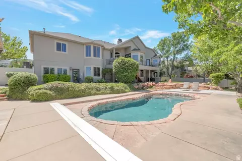 Exterior - 513 E Southfork Dr, Draper, UT 84020 photo 11 of 11