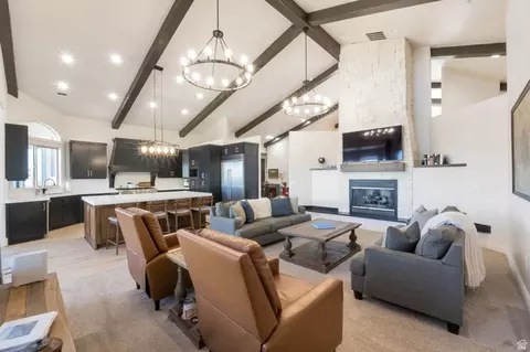 Living - 513 E Southfork Dr, Draper, UT 84020 photo 2 of 6