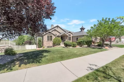 513 E Southfork Dr, Draper, UT 84020