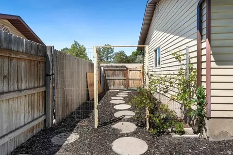 Exterior - 865 S 325 W, Orem, UT 84058 photo 3 of 6