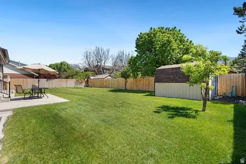 Exterior - 865 S 325 W, Orem, UT 84058 photo 4 of 6