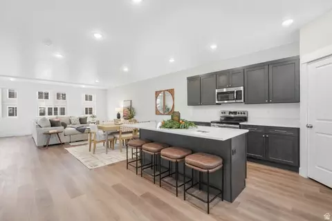 5249 N Evergreen Way #212, Eagle Mountain, UT 84005
