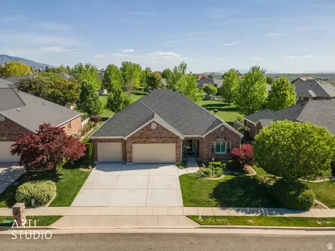View/Area - 839 E 5875 S, South Ogden, UT 84405 photo 2 of 9