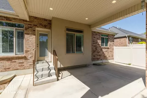 Exterior - 839 E 5875 S, South Ogden, UT 84405 photo 4 of 6