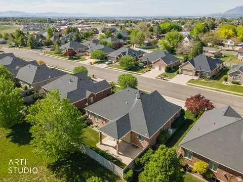 View/Area - 839 E 5875 S, South Ogden, UT 84405 photo 4 of 9