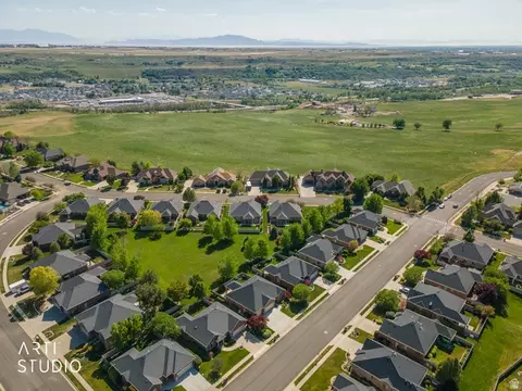 View/Area - 839 E 5875 S, South Ogden, UT 84405 photo 9 of 9