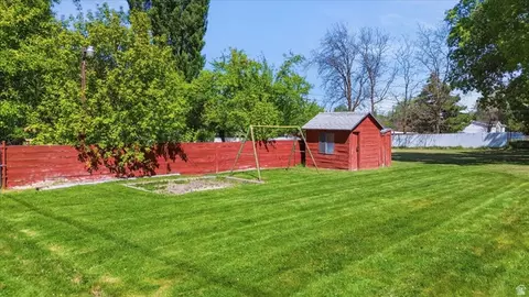 Exterior - 565 E 600 N, Logan, UT 84321 photo 9 of 15