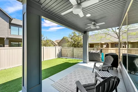Exterior - 952 W 1910 S, Syracuse, UT 84075 photo 6 of 11