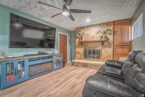 Other - 417 Marilyn Dr, Clearfield, UT 84015 photo 5 of 8