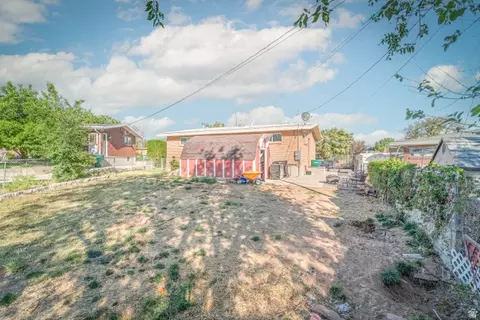 Exterior - 417 Marilyn Dr, Clearfield, UT 84015 photo 1 of 3