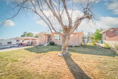 Other - 417 Marilyn Dr, Clearfield, UT 84015 photo 4 of 8