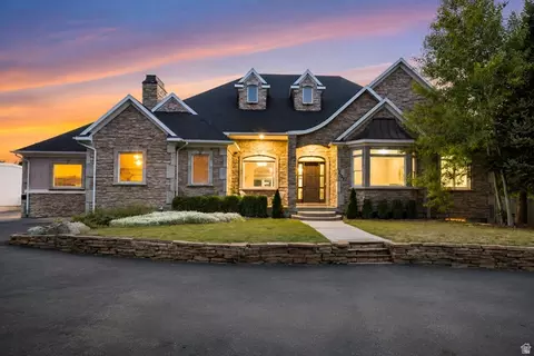 2737 W 9850 S, South Jordan, UT 84095