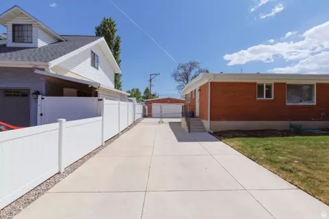 Exterior - 1104 E 5235 S, Murray, UT 84117 photo 1 of 6