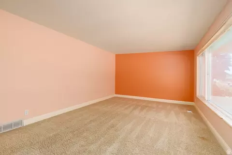 Living - 1104 E 5235 S, Murray, UT 84117 photo 2 of 3
