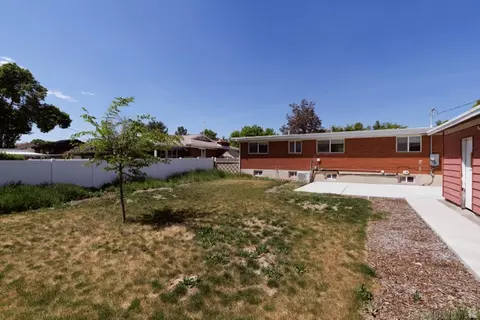 Exterior - 1104 E 5235 S, Murray, UT 84117 photo 5 of 6