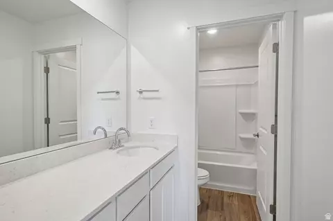 Bath - 438 E Clear Granite Way, Eagle Mountain, UT 84005 photo 2 of 2