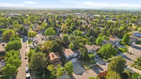 View/Area - 9510 S 2280 E, Sandy, UT 84092 photo 3 of 5