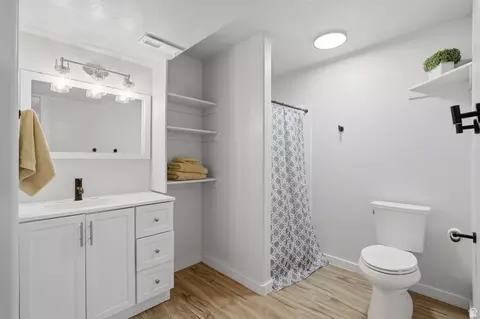 Bath - 625 E 100 S, Ephraim, UT 84627 photo 3 of 3