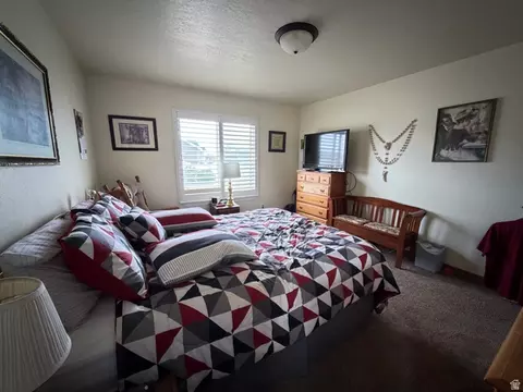 Bedroom - 1789 S 190 E, Roosevelt, UT 84066 photo 2 of 4
