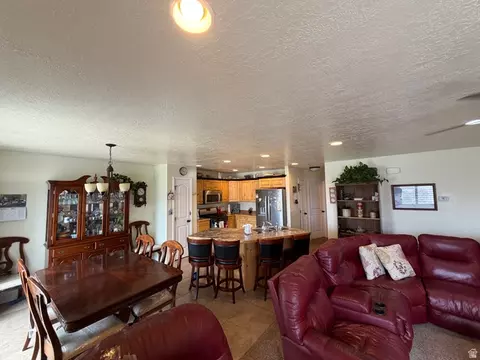 Dining - 1789 S 190 E, Roosevelt, UT 84066 photo 1 of 2