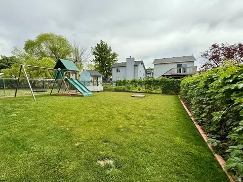 Exterior - 4616 S 3900 W, Roy, UT 84067 photo 6 of 8