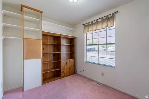 Bedroom - 1225 Boulder Ave, Moab, UT 84532 photo 4 of 6