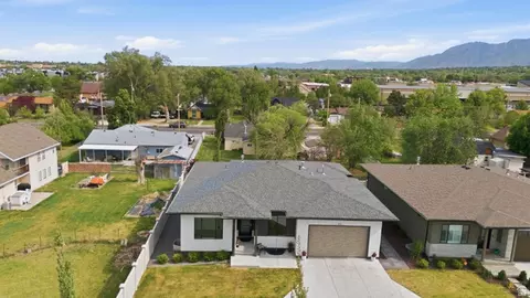 View/Area - 653 E Vandalay Ln, Draper, UT 84020 photo 1 of 10