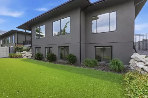 Exterior - 653 E Vandalay Ln, Draper, UT 84020 photo 5 of 5