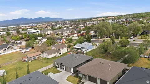View/Area - 653 E Vandalay Ln, Draper, UT 84020 photo 9 of 10