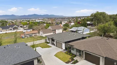 View/Area - 653 E Vandalay Ln, Draper, UT 84020 photo 5 of 10