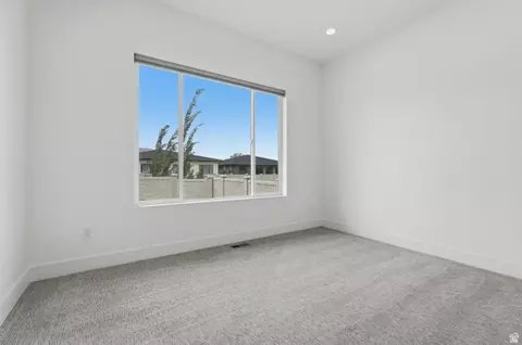 Bedroom - 653 E Vandalay Ln, Draper, UT 84020 photo 5 of 13