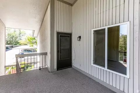 5839 S Waterbury Dr E UNIT K, Holladay, UT 84121
