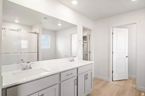 Bath - 3440 N Browning St #1515, Eagle Mountain, UT 84005 photo 2 of 4