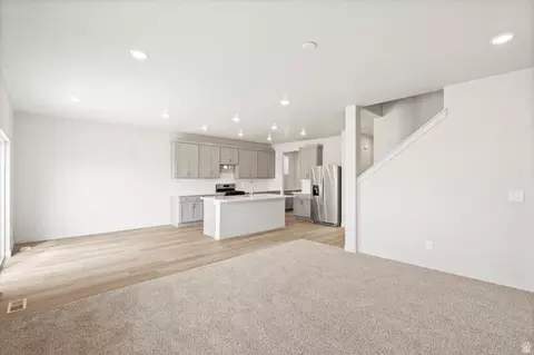 Living - 3440 N Browning St #1515, Eagle Mountain, UT 84005 photo 2 of 5