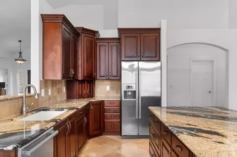 Kitchen - 439 E Stokes Ave, Draper, UT 84020 photo 2 of 3
