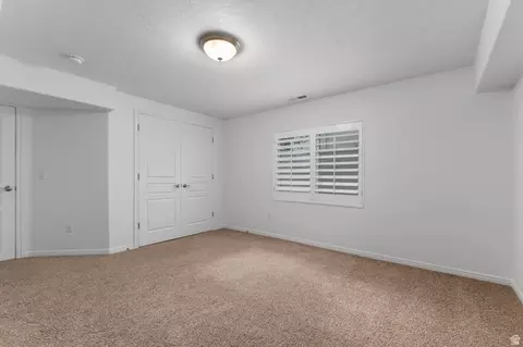 Bedroom - 439 E Stokes Ave, Draper, UT 84020 photo 5 of 6