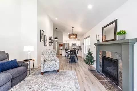 Living - 1029 Zermatt Dr #8, Midway, UT 84049 photo 1 of 4